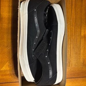 Vans Old Skool Spikes Black Men’s 12 New